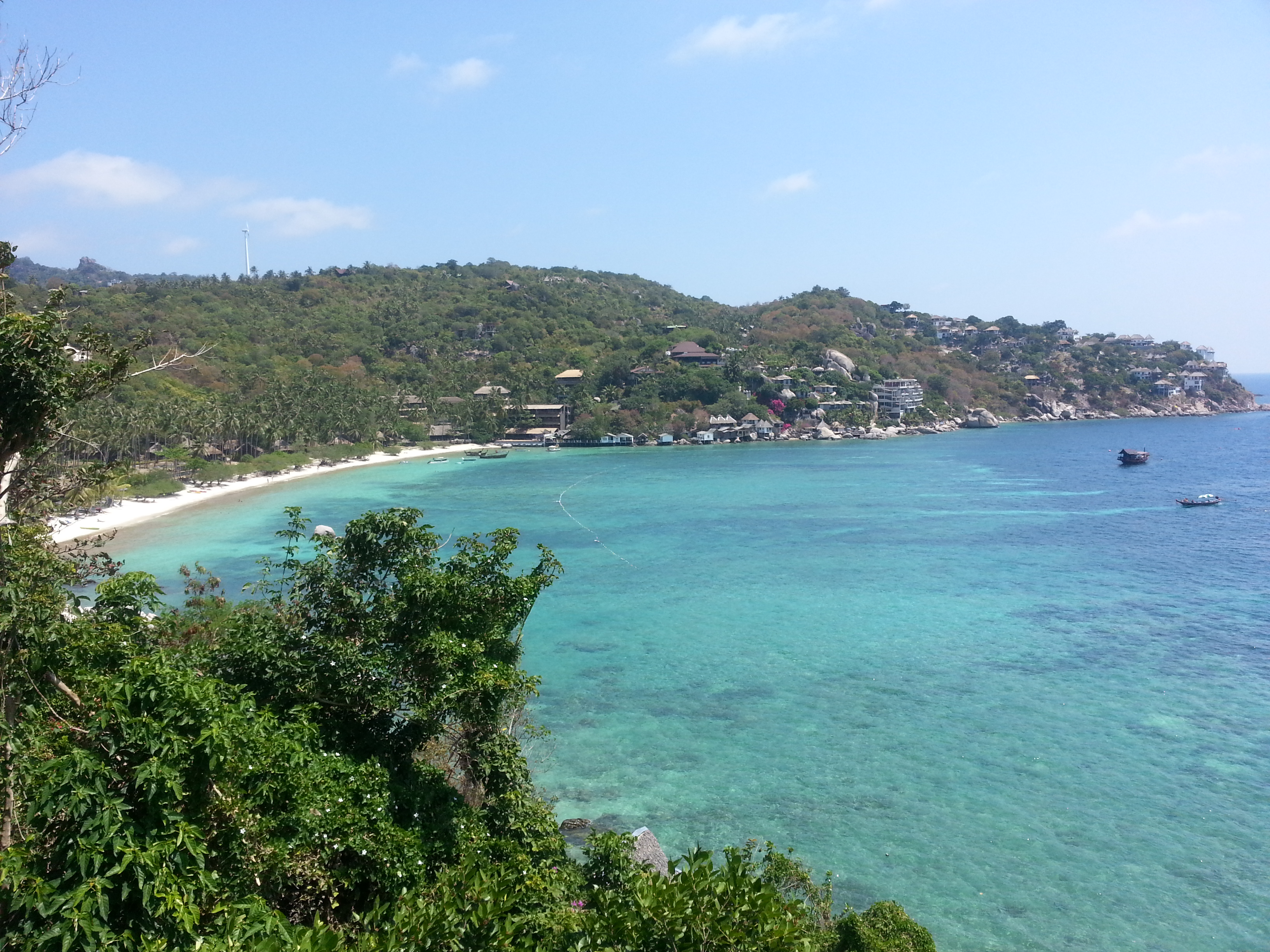 Koh Tao... lovely beaches. This is near where British tourists were murdered. Thai police eefed it up and bashed up some Burmese to confess... why I am surprised